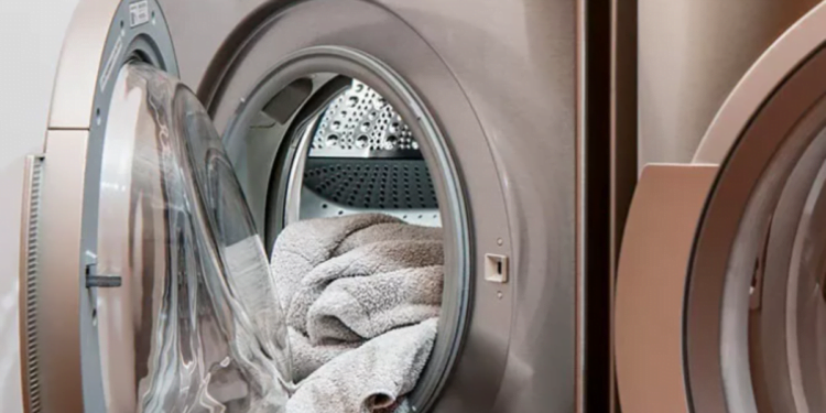 Aprenda AGORA mesmo a limpar máquina de lavar com essas 5 DICAS infalíveis