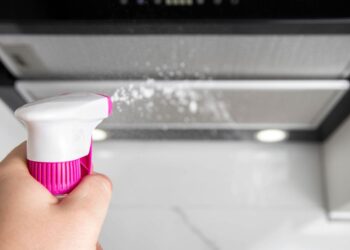 Como tirar a GORDURA dos móveis da cozinha?