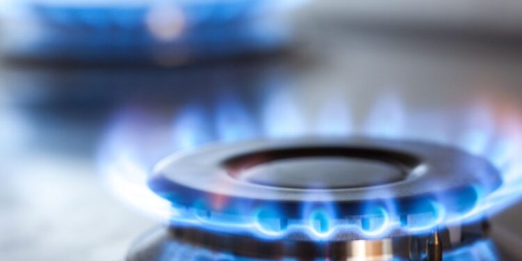 Pagamento do Vale-gás será reduzido? Entenda as possíveis mudanças