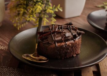 bolo de café e chocolate