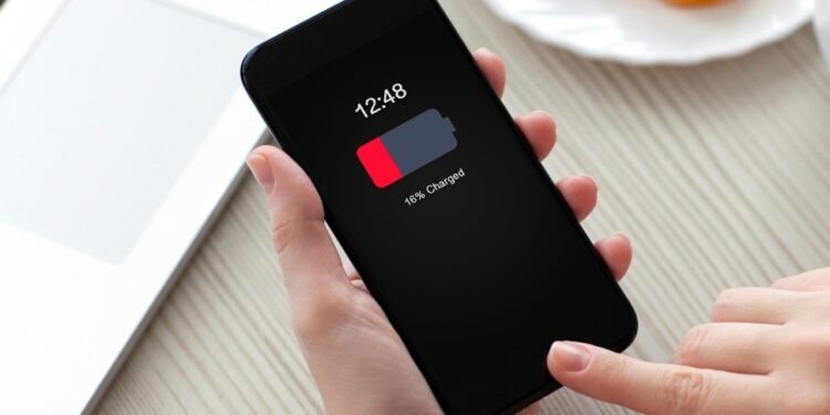 Descubra como economizar bateria do celular