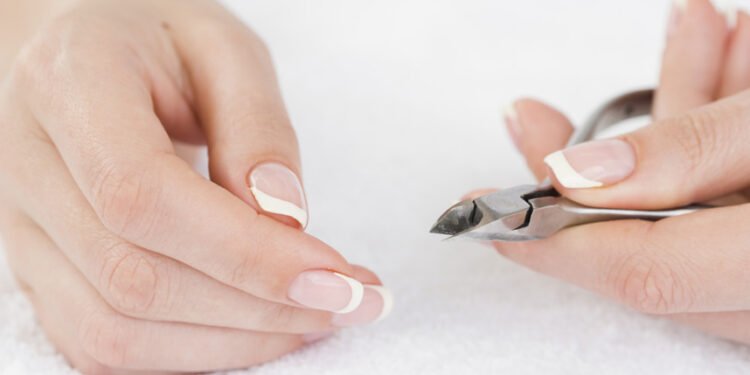 formas de esterilizar alicate de unha em casa