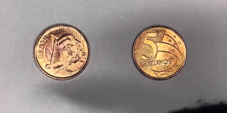 As Duas Moedas de 5 Centavos que Valem uma Fortuna e você pode ter na carteira