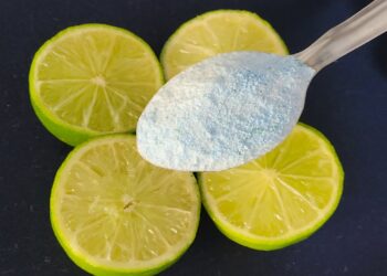 A incrível mistura de 2 LIMÕES com SABÃO EM PÓ vai transformar sua rotina de limpeza