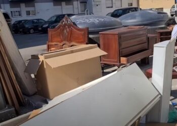 Do lixo ao luxo: Aprenda a transformar cômoda em móvel requintado