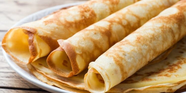 truques para a panqueca não grudar na frigideira