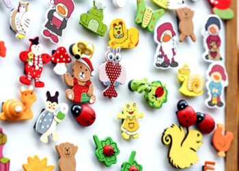 Decorar a porta da geladeira com Ímãs aumenta o consumo de energia?