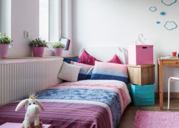 Dicas INCRÍVEIS para otimizar espaço em quartos PEQUENOS