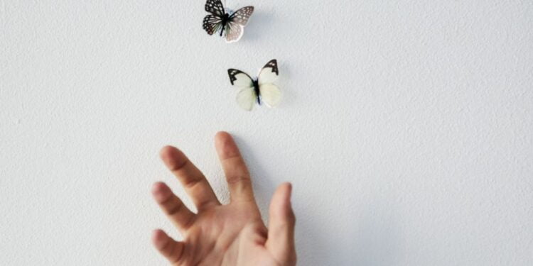 Dicas para DESAPEGAR de objetos e renovar o lar