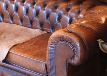 Segredos para manter o sofá de couro como novo!