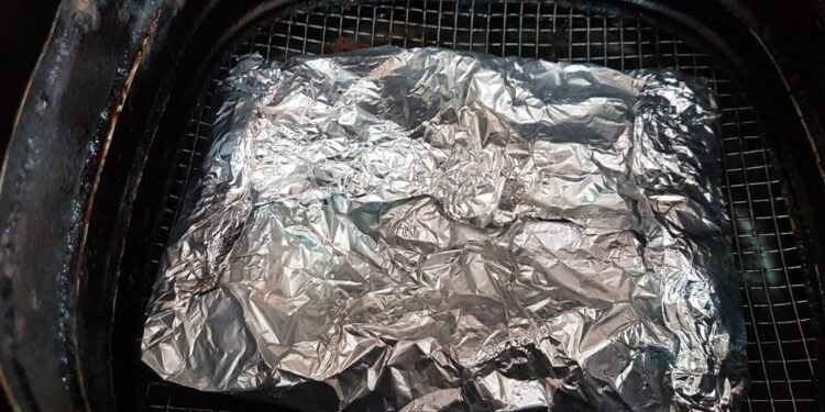 papel alumínio na Air Fryer