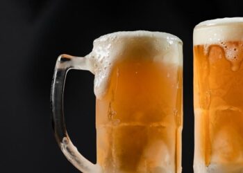 Conheça a MELHOR CERVEJA do Brasil: Ela custa menos de R$20,00