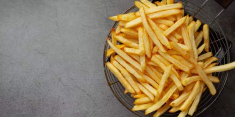 Batatas fritas: se fazer desta forma ficarão muito mais saborosas – experimente está técnica fácil!