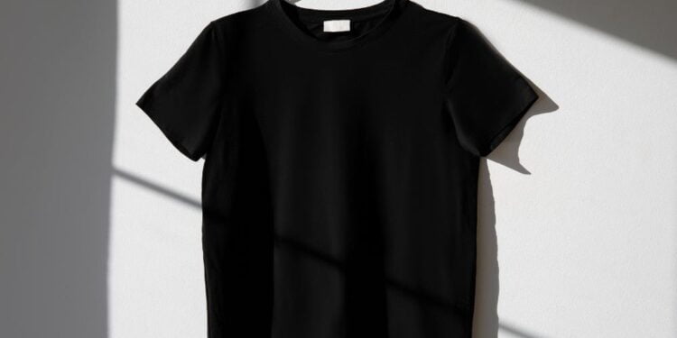 Como tirar fiapos de roupas pretas?