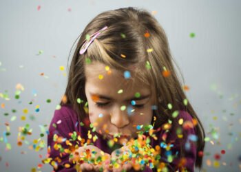 descubra como fazer confete ecológico