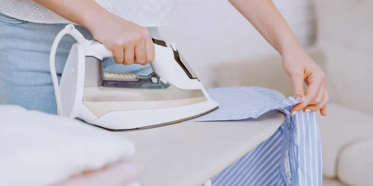 Gota mágica caseira deixa suas roupas e lençóis sempre cheirosos