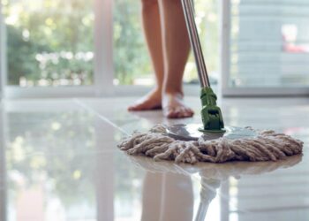 Como Perfumar o Piso da sua Casa: 3 Métodos Fáceis e Sustentáveis
