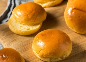 pão de hambúrguer caseiro