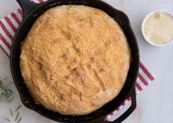 pão de maisena de frigideira