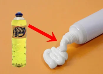 A Surpreendente e Versátil Mistura de Pasta de Dente e Detergente