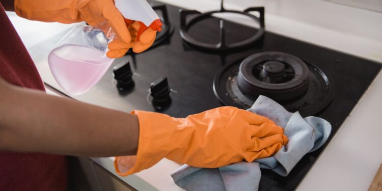 queimador de fogão limpo