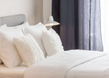 Cama de hotel em casa: Como atingir esse resultado?