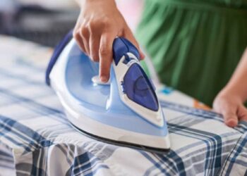 Truque Infalível: Aprenda a passar roupa de forma RÁPIDA e com perfeição