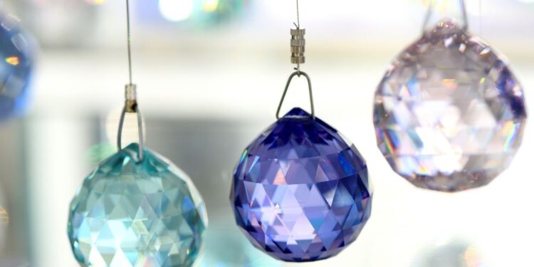Como limpar peças de cristal e deixá-las brilhando?