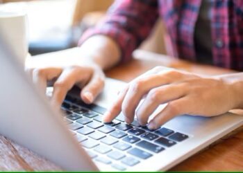 GUIA RÁPIDO: Veja como escrever um TCC