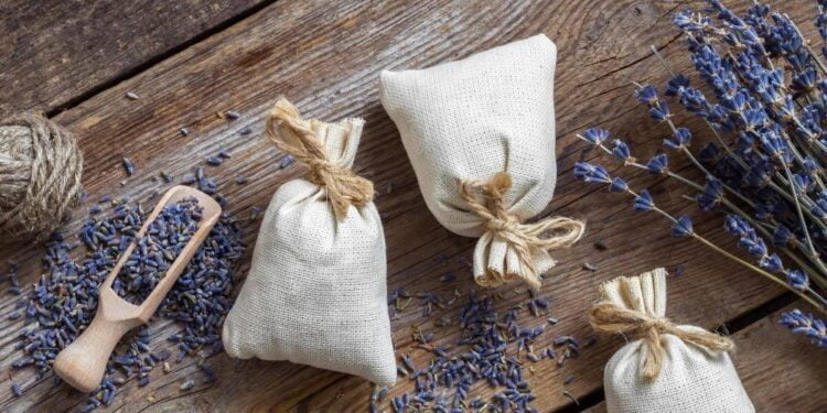 saiba como fazer sachê perfumado