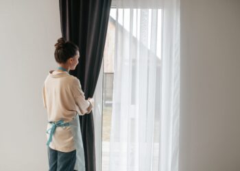 saiba como lavar cortina na máquina