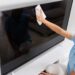 saiba como limpar tv corretamente