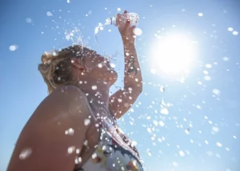 Conheça as precauções ncessárias para a saúde durante as ondas de calor intenso