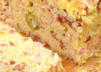 pão recheado de liquidificador