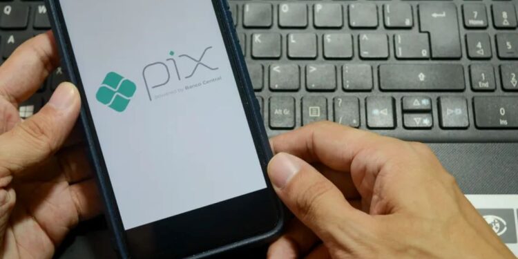 CILADAS VIRTUAIS: Veja 7 dicas para não cair em golpes no PIX