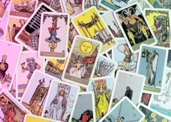 Como encontrar um amor em 2024: Confira dicas segundo o Tarot