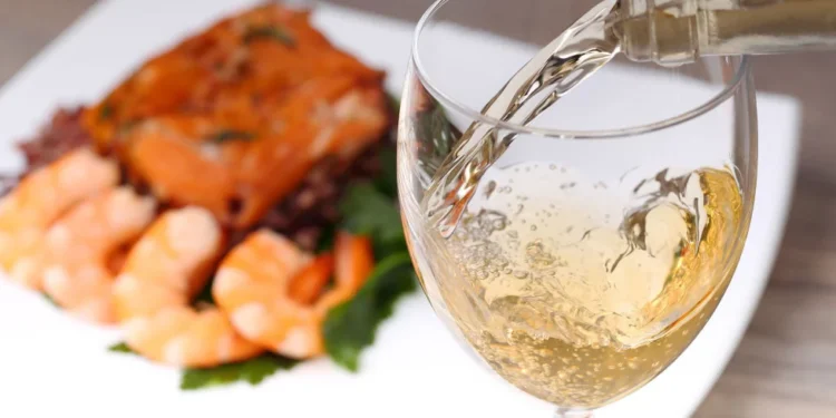 Vinhos Brancos: Confira dicas de harmonização