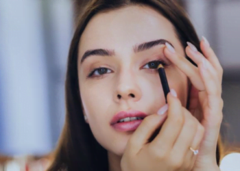 7 alternativas de Lápis para os Olhos duráveis e à prova de Borrões