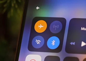 MODO AVIÃO: Veja 5 dicas que vão fazer você usar mais em seu celular a partir de hoje