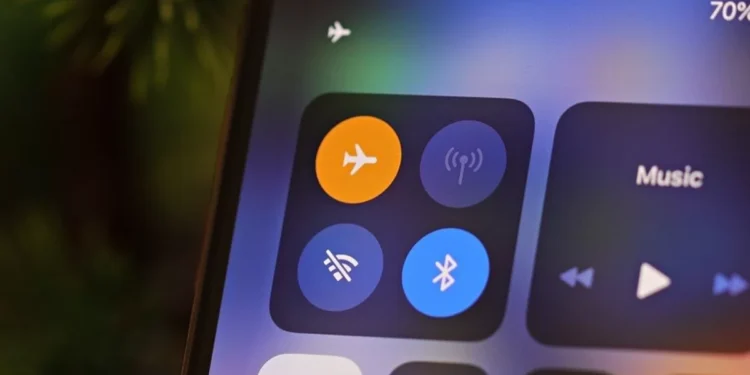 MODO AVIÃO: Veja 5 dicas que vão fazer você usar mais em seu celular a partir de hoje
