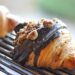 Croissant de chocolate simples