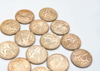 Confira moedas brasileiras valiosas de 25 centavos!