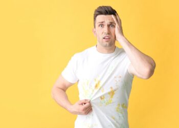O que fazer para tirar o amarelado da roupa branca?