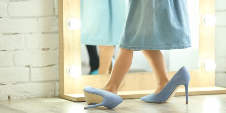 Sapatos perfumados: como evitar odores