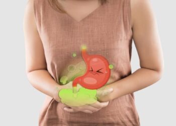 Alivia gases e barriga inchada: Receita INFALÍVEL com poucos ingredientes