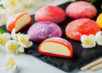 mochi de morango com cheesecake