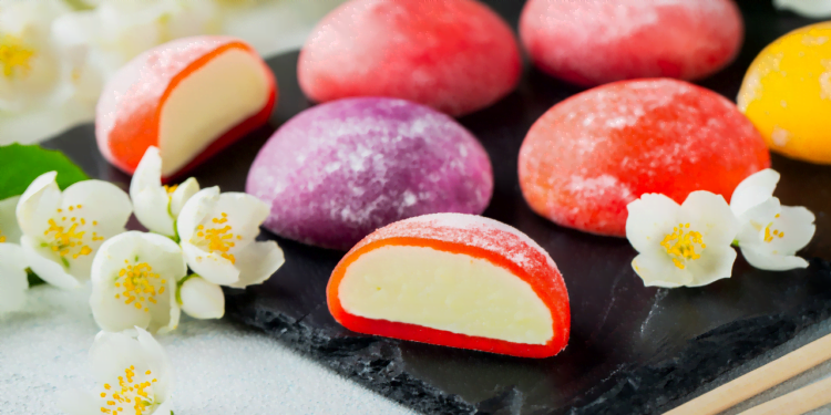 mochi de morango com cheesecake