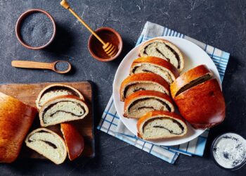 pão rocambole recheado