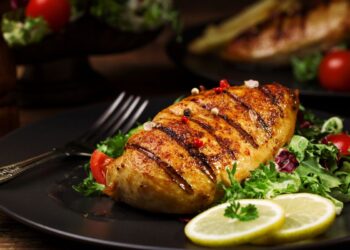 peito de frango assado