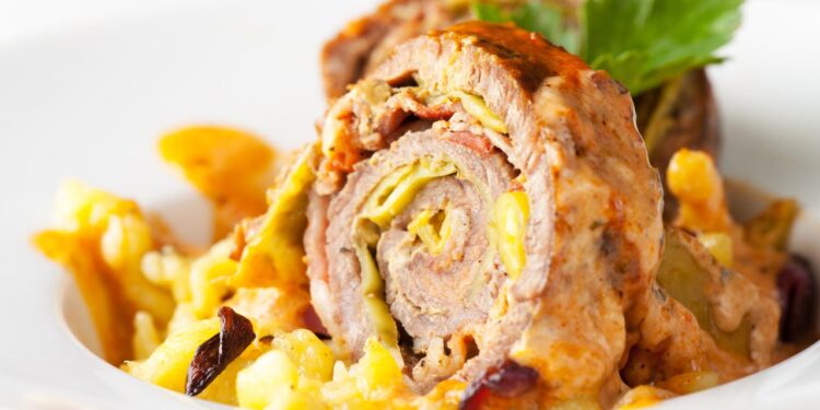 rocambole assado de carne moída